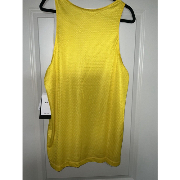 Nike Standard Issue Reversible Basketball Jersey DQ5731-735 Yellow White Large - Picture 5 of 11